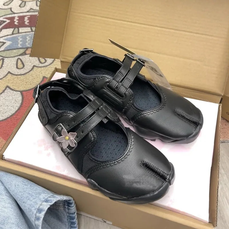 Tabi Shoes New Fashion Belt Buckle Split Toe Shoes Sneakers Ladies Leather Flat Shoes Mary Jane Casual  For Women