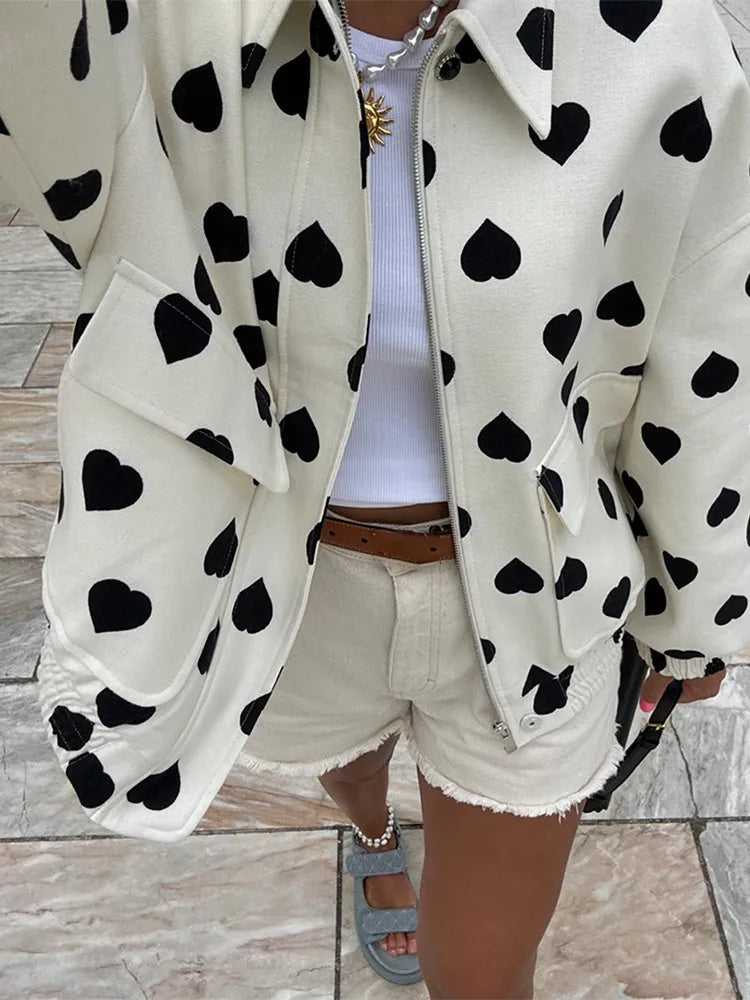 Autumn Female Commuting Streetwear Elegant Black Polka Hearts Bomber Jacket Women Fashion Long Sleeve Flips Pocket Zipper Coat