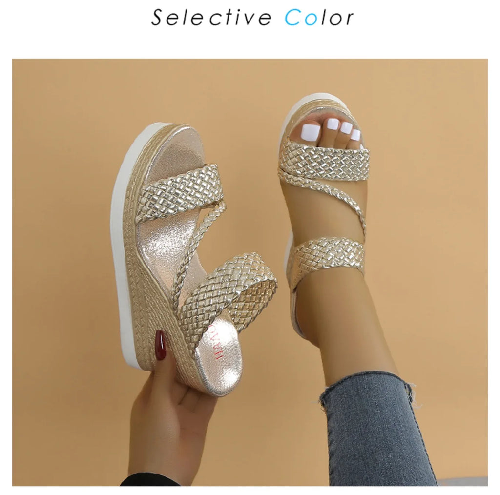 Women Sandals 2024 Summer New Outdoor Beach Sandals Comfortable Hot Shallow Wedges Shoes for Women Designer Casual Sandals