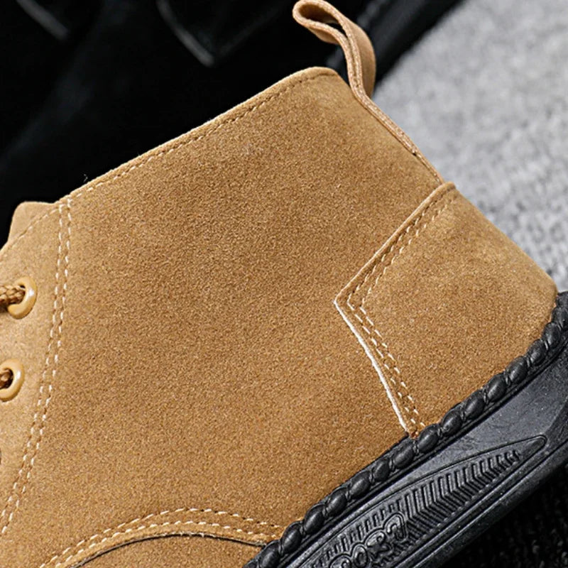 2025 New Men Shoes Luxury Suede Men Chelsea Boots Fashion Comfortable Lace Up Ankle Boots Outdoor Casual High Quality Men Boots