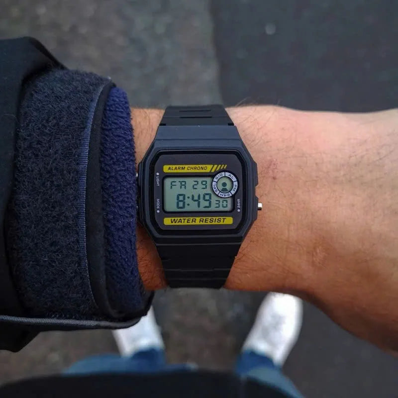 Fashion Simple Sport Electronic Watch LED Digital Multi-function Watches Waterproof PU Strap Alarm Clock Gift For Women/Men