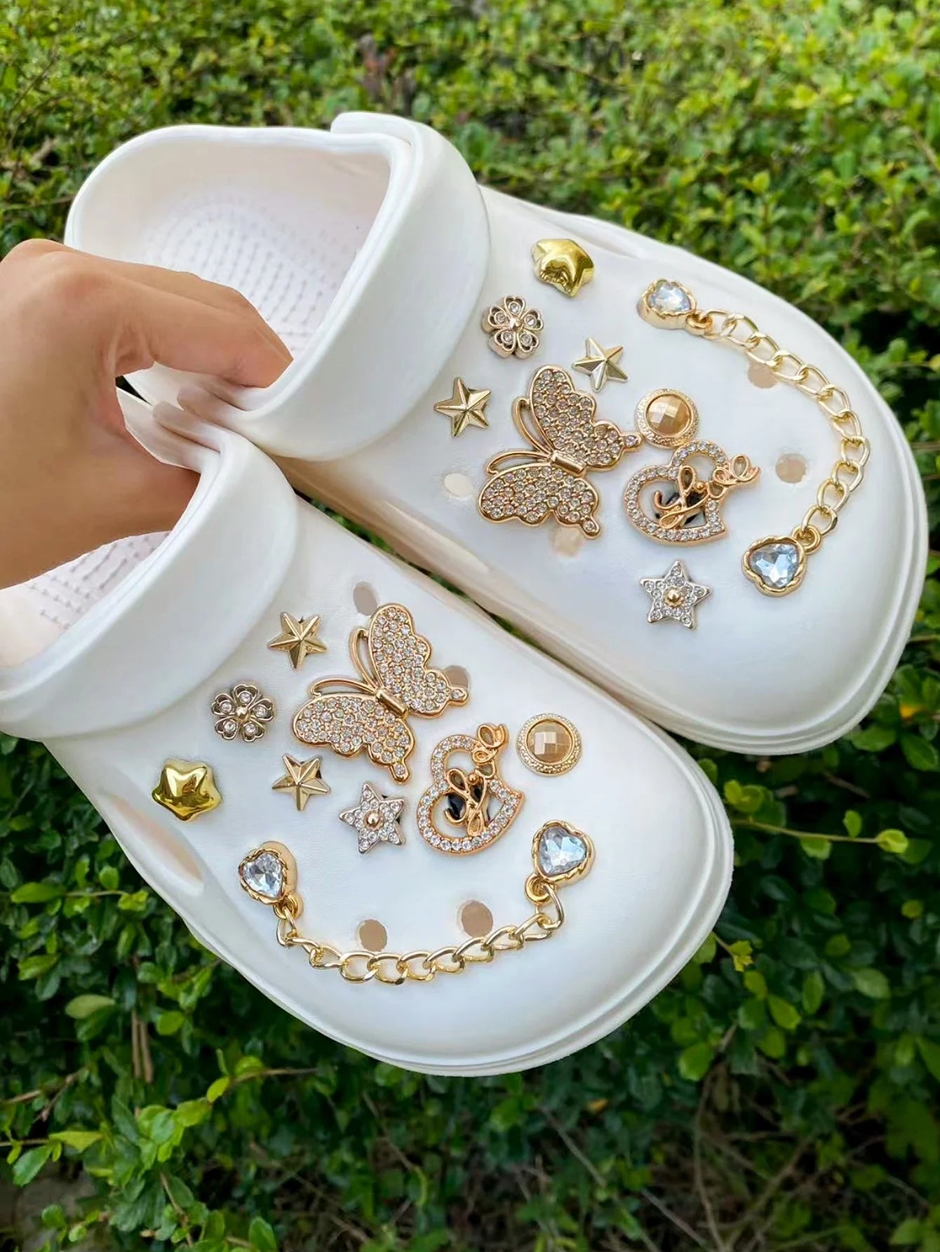 18 pieces of golden fashionable ABS chain, dotted with butterfly, star, flower, heart letter DIY decorations, suitable for women