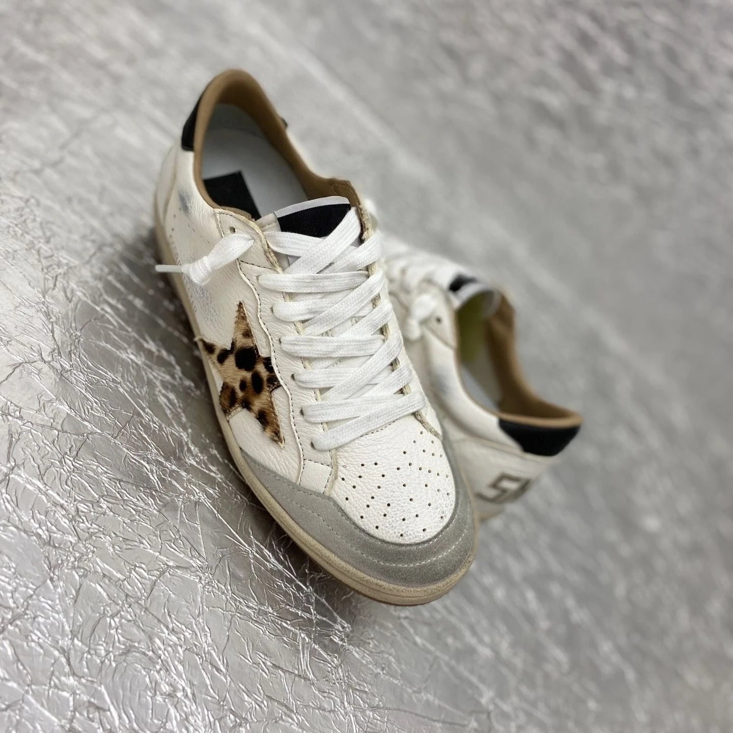 2025 Fall Winter Premium Genuine Leather Retro Star Sneakers for Men Women Comfortable Walking Shoes Fashion Trendy