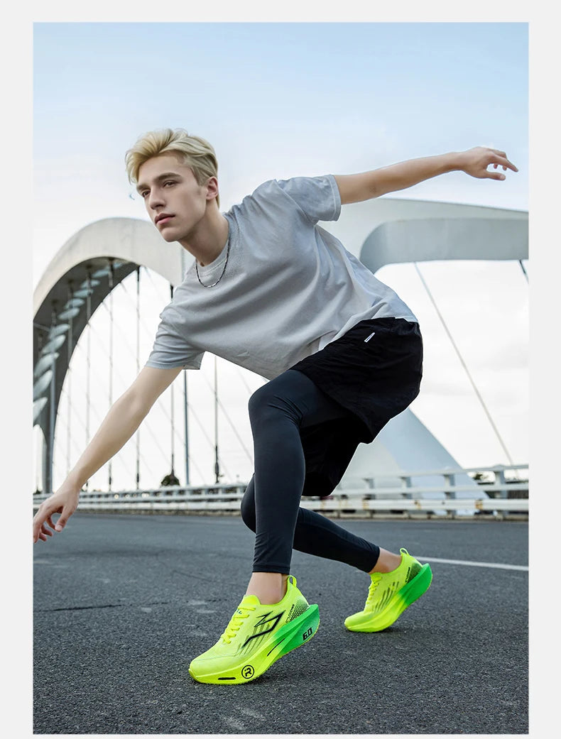 Men's Sports Shoes Cushioning Non-Slip Flat Wear Resistant Sneakers Mesh Breathable Platform Soft Running Shoes for Man