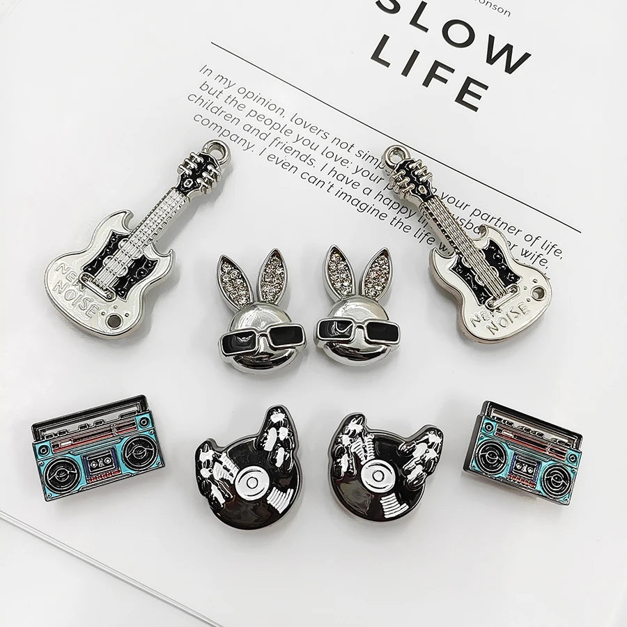 8pcs Animal Rock Music Guitar Detachable Charm Shoe Decorations, Suitable for Crocs Clogs Bogg Bags Party Gift Idea
