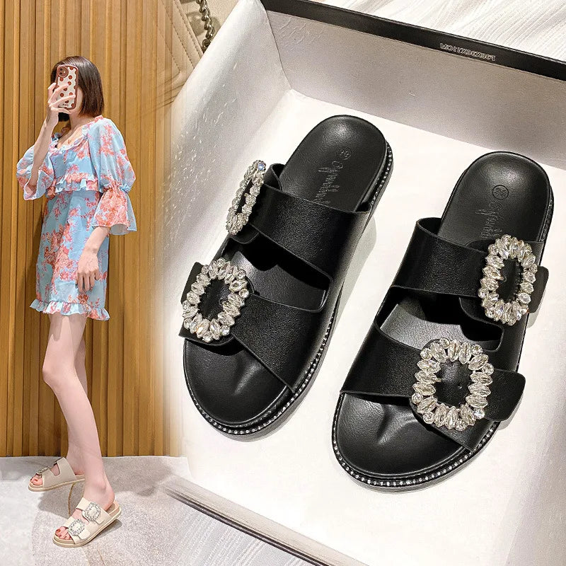 2025 Brand Rhinestone Buckle Sandals Women Double Band Slippers Crystal Shoes Ladies Casual Slides Slip On Flat Heels Flip Flops