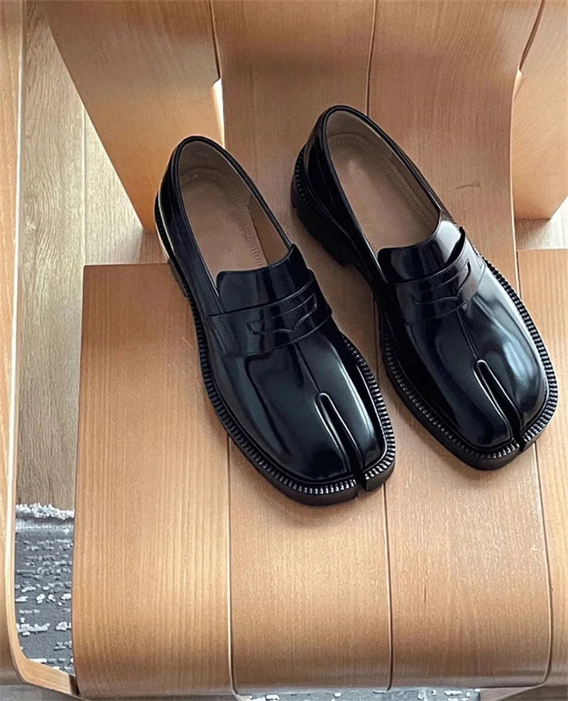 Classic Split Toe Loafers Women Brand Design Fashion Tabi Ninja Lace-up Casual Shoes Chunky Platform Flats Shoes Mujer 2025