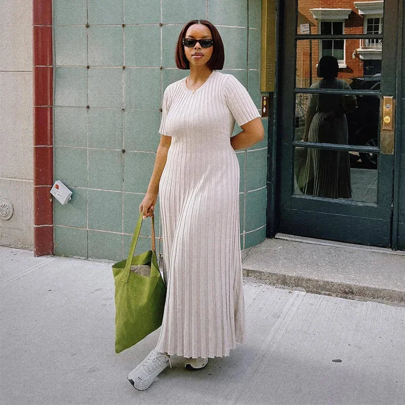 Knitted Women Long Dress Short Sleeve Pleated Lady Dresses 2024 Fashion Autumn Winter Hip Package O Neck Female Vestidos