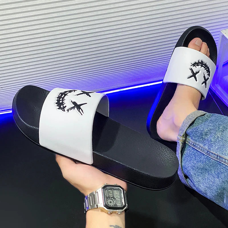 Couple Style Men's and Women's Slippers 2025 New Outer Wear Summer Home Shoes Casual Beach Slippers