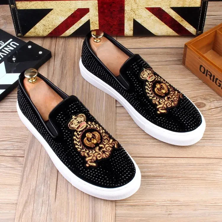 Men Tide Leather Casual Shoes Man Fashion Luxury Embroidery Flat Shoes Leisure Sneakers Loafers Shoes for Men