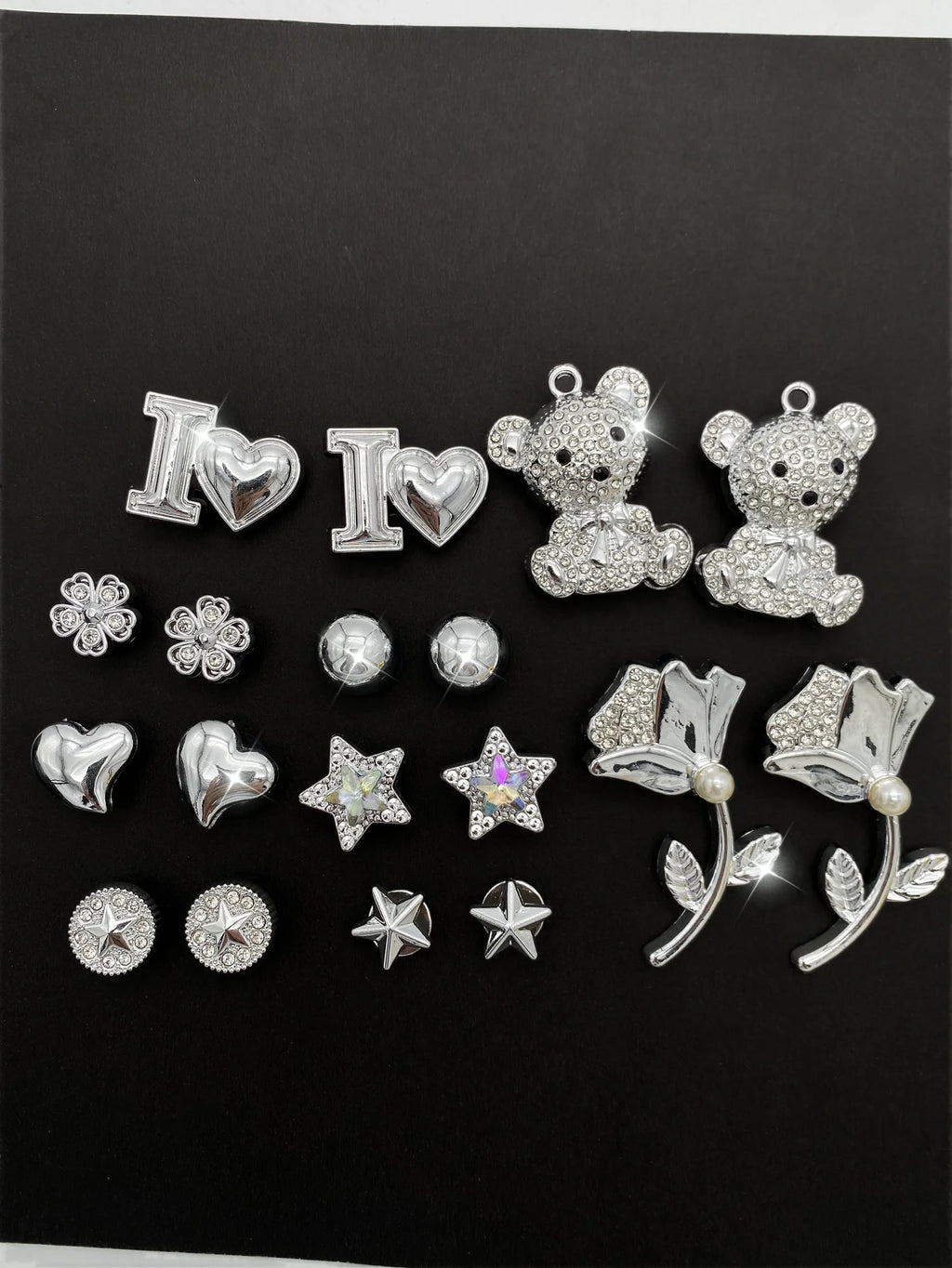 18 silver dot diamond bear, letters, hearts, silver beads, stars and other DIY shoe buckle decorations, multi-functional shoe cl