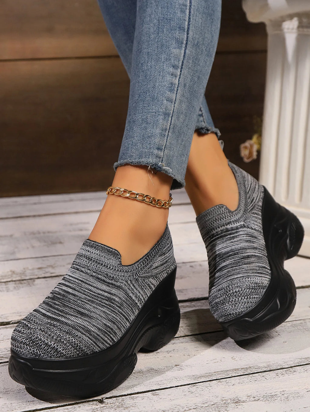 Heightening Thick Sole Fashionable Ladies Shoes 2025 Autumn New Black Mesh Breathable Casual Slip-on Women's Vulcanized Shoes