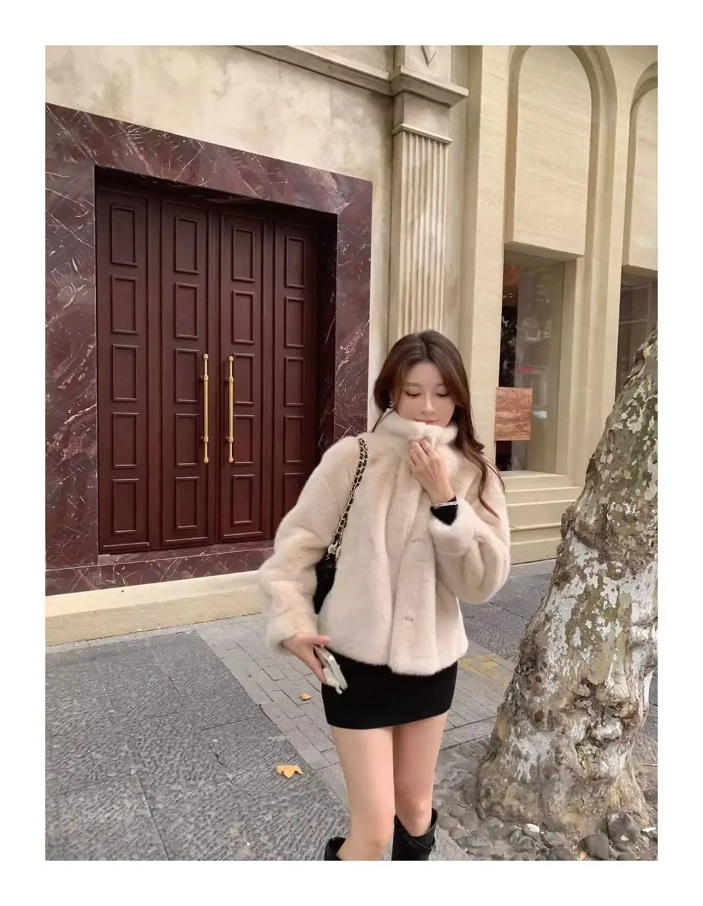 Spring Autumn Lady Short Leather Fur Outwear 2024 Women Fashion Stand Collar Mink Fur Top Female Long Sleeves Fox Jacket