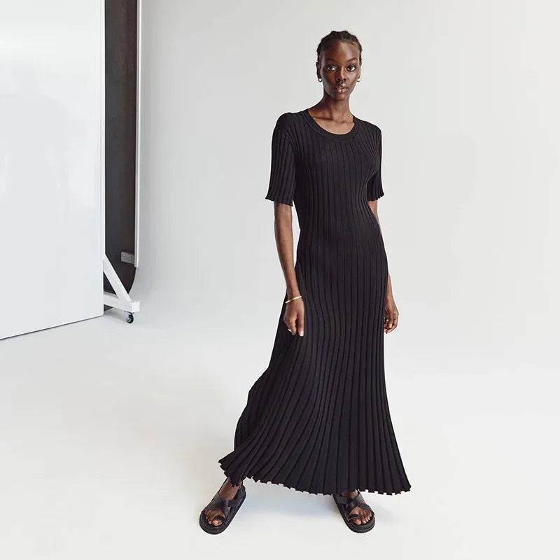 Knitted Women Long Dress Short Sleeve Pleated Lady Dresses 2024 Fashion Autumn Winter Hip Package O Neck Female Vestidos