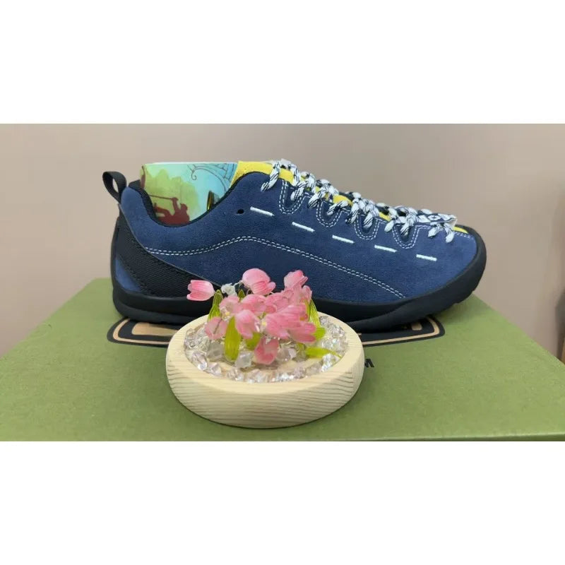 2025 High Quality women Hiking Shoes Outdoor Low Ankle Hunting Trekking Sneakers  Men Tourism Travel Shoes Outdoor