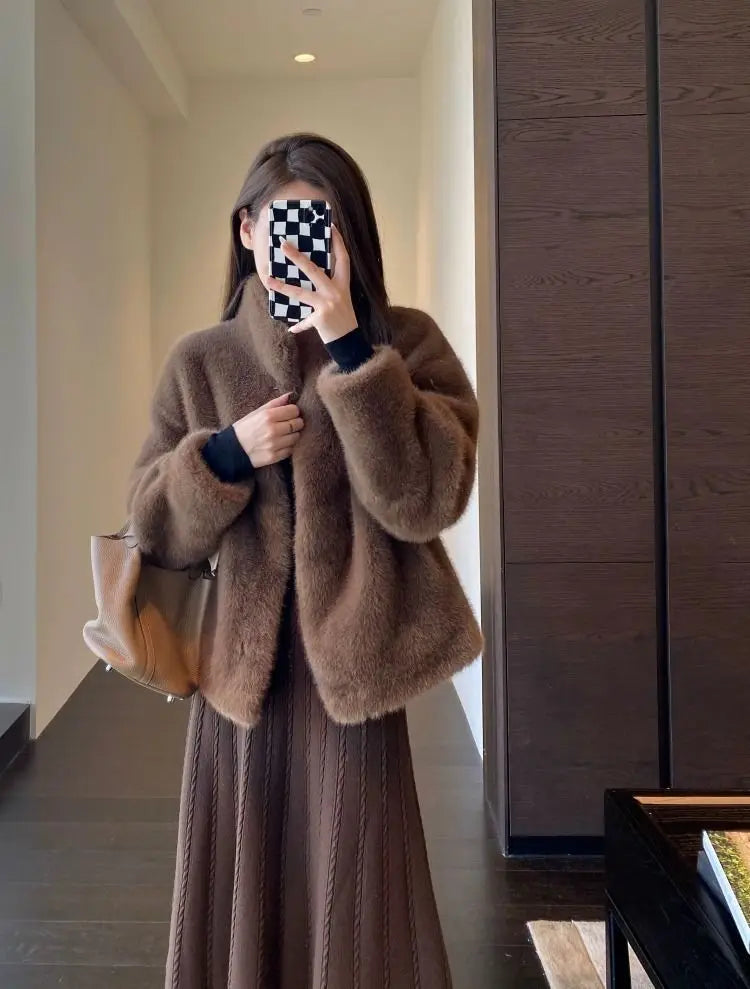 Spring Autumn Lady Short Leather Fur Outwear 2024 Women Fashion Stand Collar Mink Fur Top Female Long Sleeves Fox Jacket