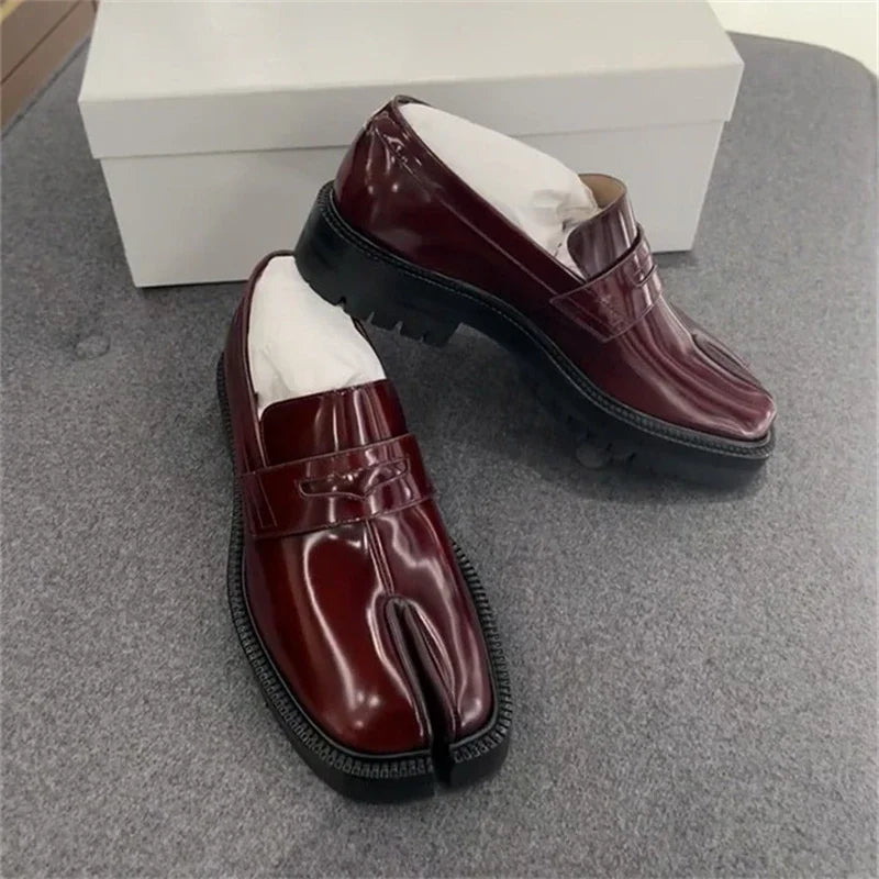 Classic Split Toe Loafers Women Brand Design Fashion Tabi Ninja Lace-up Casual Shoes Chunky Platform Flats Shoes Mujer 2025