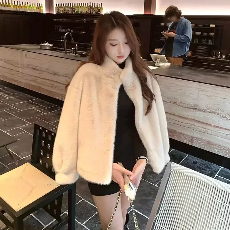 Spring Autumn Lady Short Leather Fur Outwear 2024 Women Fashion Stand Collar Mink Fur Top Female Long Sleeves Fox Jacket