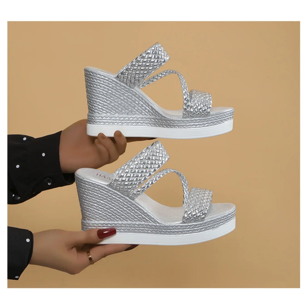 Women Sandals 2024 Summer New Outdoor Beach Sandals Comfortable Hot Shallow Wedges Shoes for Women Designer Casual Sandals