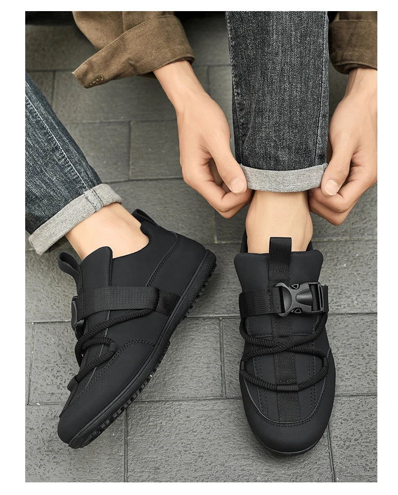 2025 Fashionable Men's Shoes Men Vulcanized Sneakers Leather Casual Shoes Slip-On Walking Travel Shoes Flat Bottomed Work Shoes