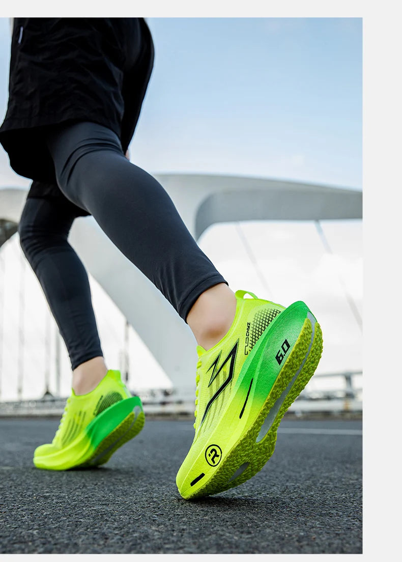 Men's Sports Shoes Cushioning Non-Slip Flat Wear Resistant Sneakers Mesh Breathable Platform Soft Running Shoes for Man