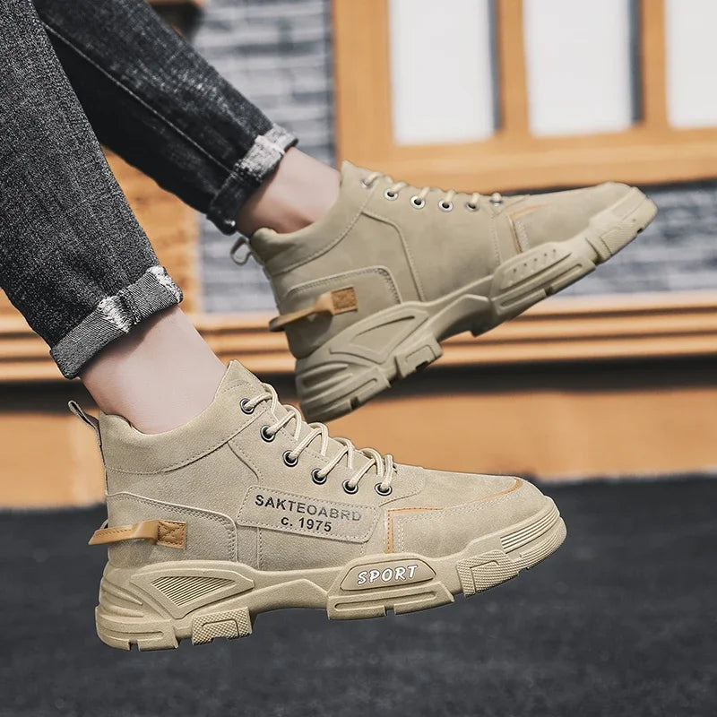 Men's Casual Boots Soft Sole Anti Slip Four Seasons Work Outdoor Botas Student Sports Boot Fashion Youth Versatile Trendy Boots