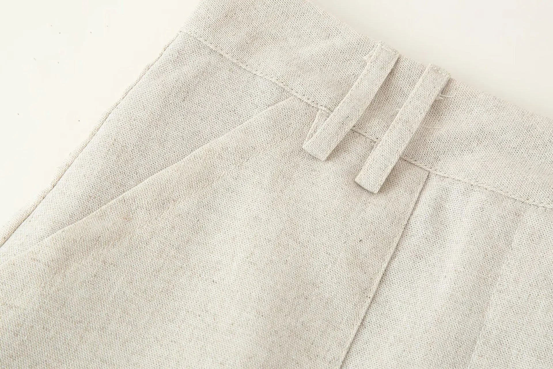 2025 New Set Women's Asymmetric Buckle Vest Short Skirt Set Round Neck Sleeveless Top A-line Skirt Summer New Casual Chic Set