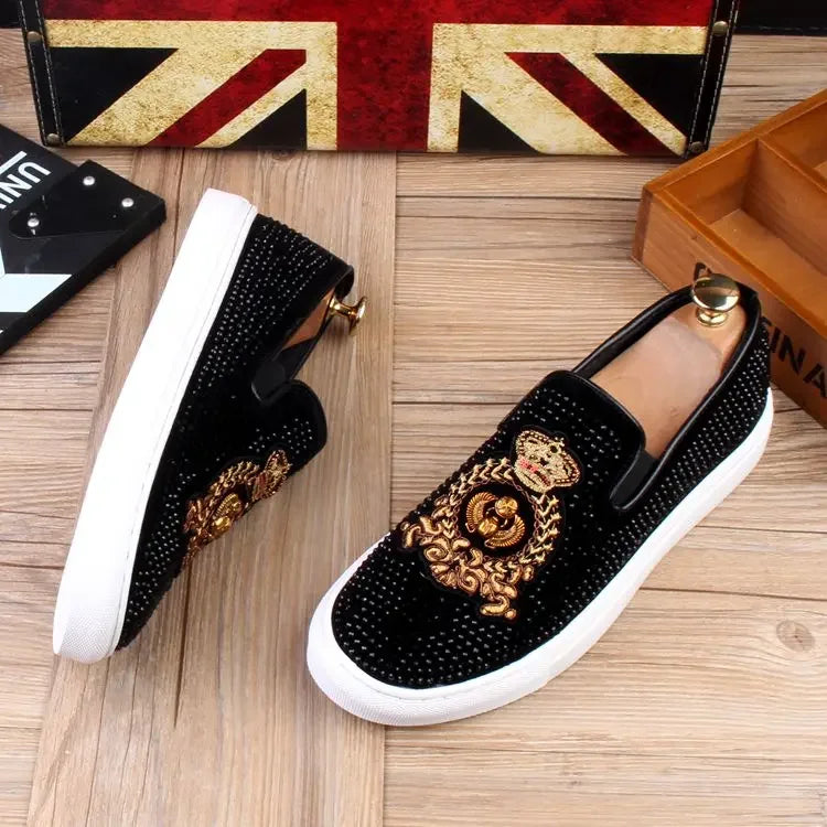 Men Tide Leather Casual Shoes Man Fashion Luxury Embroidery Flat Shoes Leisure Sneakers Loafers Shoes for Men